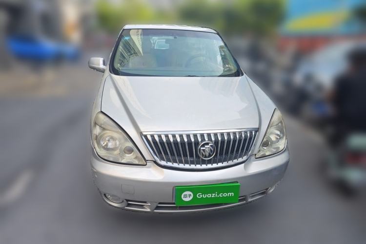 Used Buick GL8 2014 2.4L Classic Edition Front