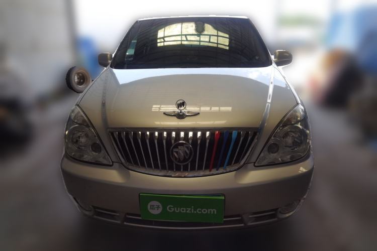 Used Buick GL8 2014 2.4L Classic Edition Front