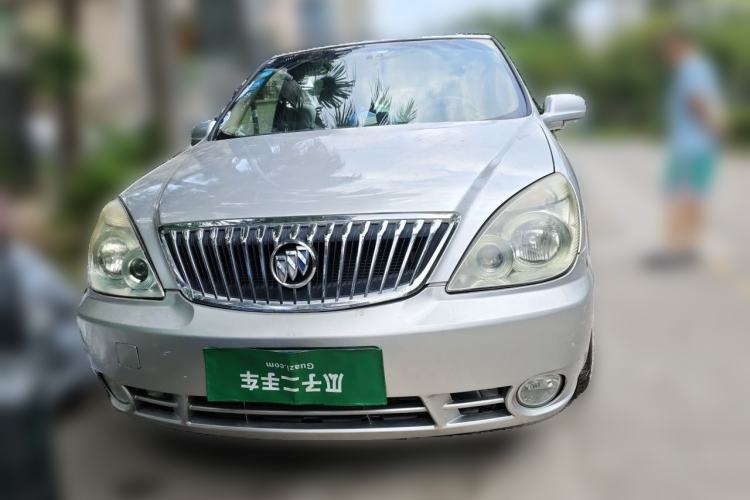 Used Buick GL8 2014 2.4L Classic Edition Front