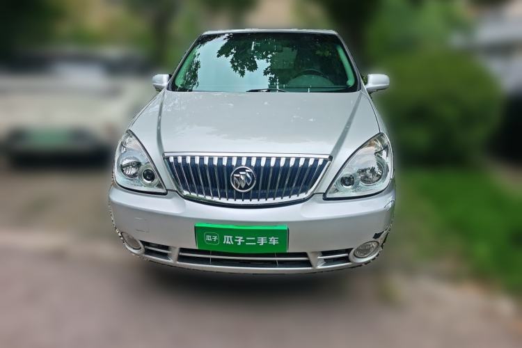 Used Buick GL8 2014 2.4L Classic Edition Front