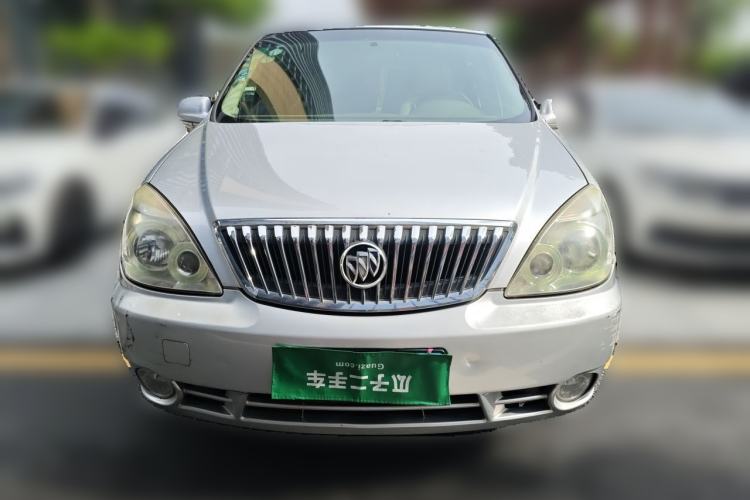 Used Buick GL8 2014 2.4L Classic Edition Front