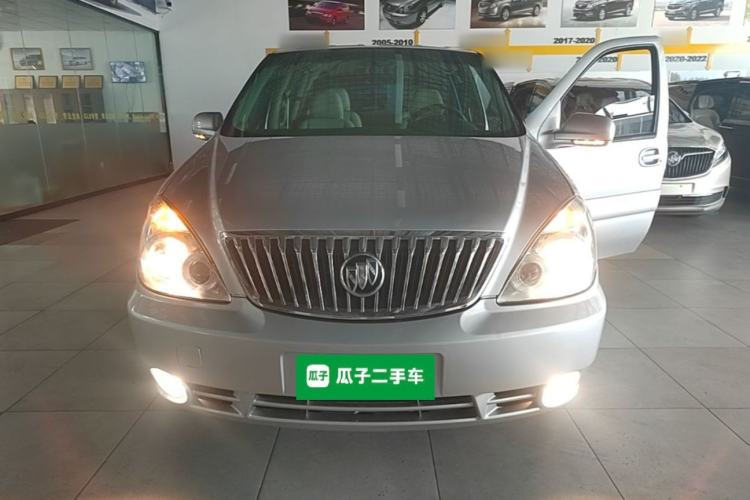 Used Buick GL8 2014 2.4L Classic Edition Front