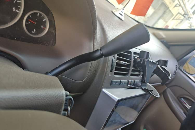 Used Buick GL8 2014 2.4L Classic Edition Gear Lever
