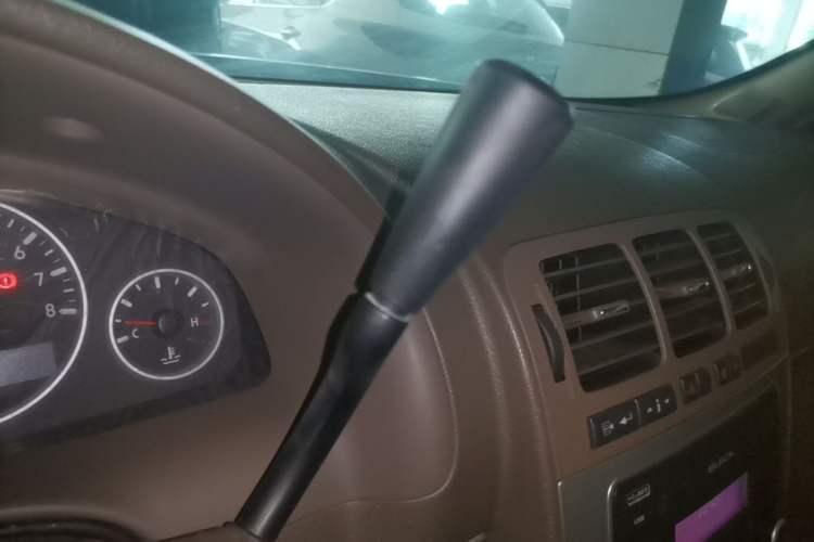 Used Buick GL8 2014 2.4L Classic Edition Gear Lever