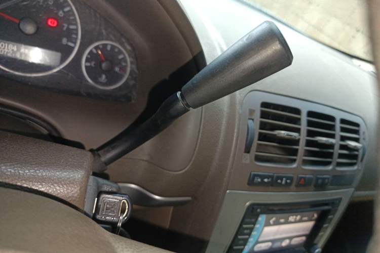 Used Buick GL8 2014 2.4L Classic Edition Gear Lever