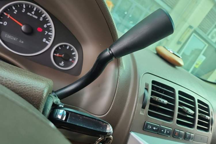 Used Buick GL8 2014 2.4L Classic Edition Gear Lever