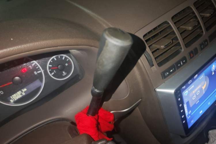 Used Buick GL8 2014 2.4L Classic Edition Gear Lever
