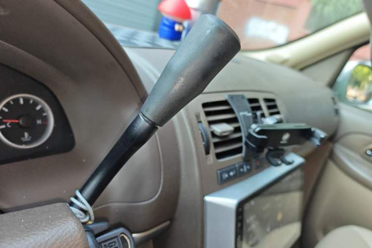 Used Buick GL8 2014 2.4L Classic Edition Gear Lever