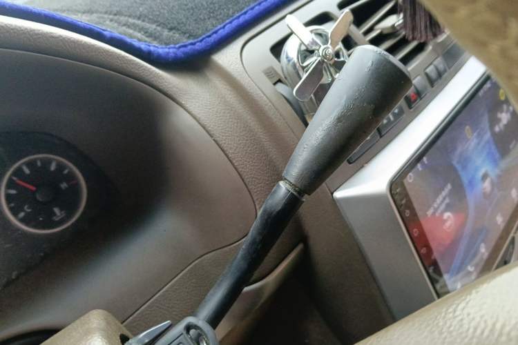 Used Buick GL8 2014 2.4L Classic Edition Gear Lever