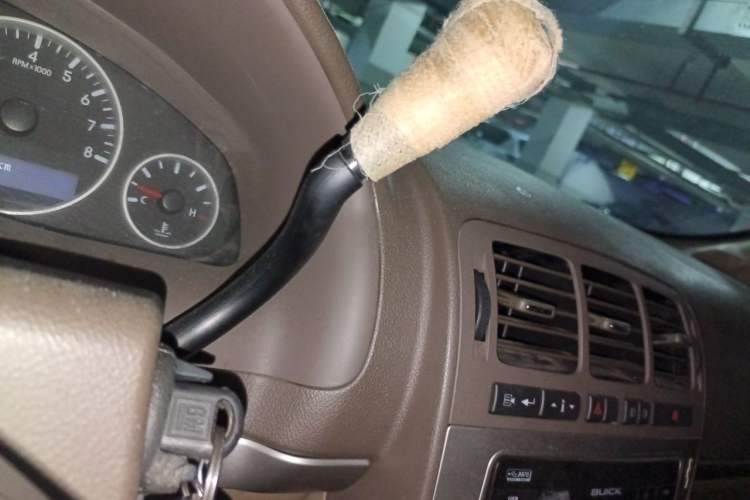 Used Buick GL8 2014 2.4L Classic Edition Gear Lever