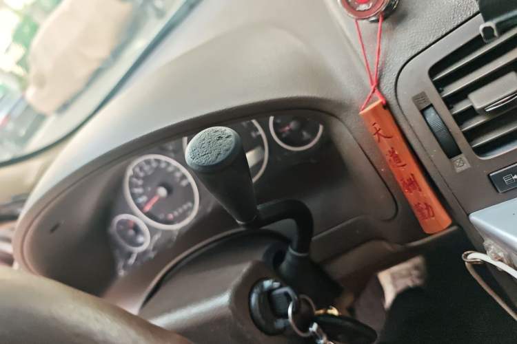 Used Buick GL8 2014 2.4L Comfort Edition Gear Lever