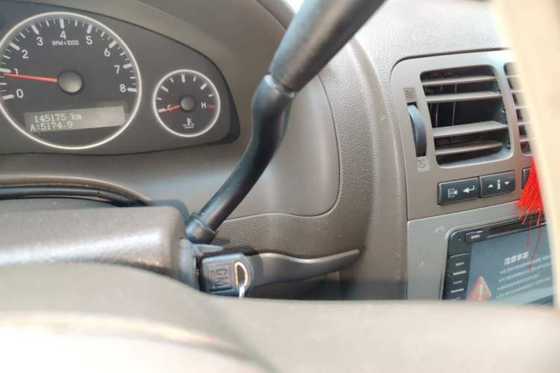Used Buick GL8 2014 2.4L Classic Edition Gear Lever