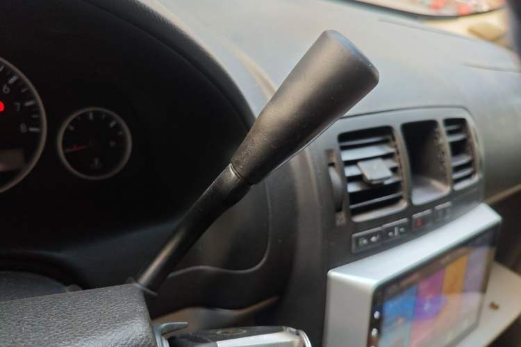 Used Buick GL8 2014 2.4L Executive Edition Gear Lever