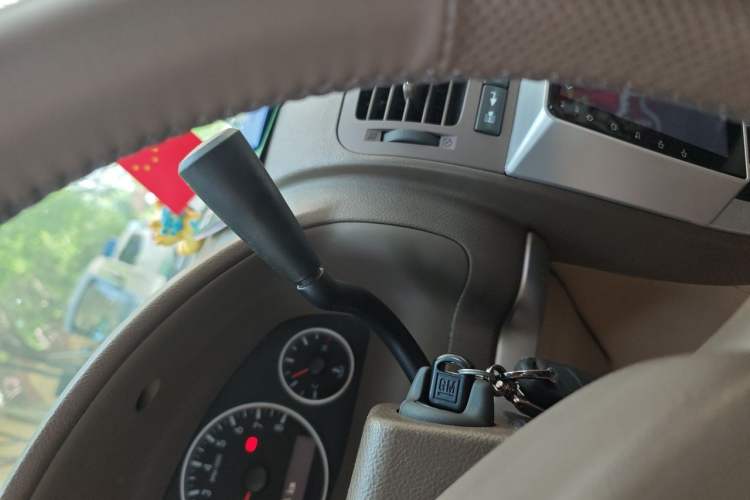 Used Buick GL8 2014 2.4L Classic Edition Gear Lever