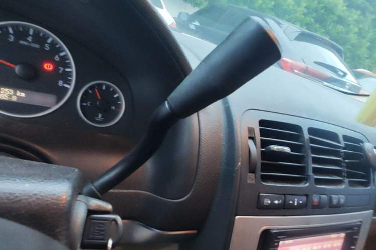 Used Buick GL8 2014 2.4L Executive Edition Gear Lever