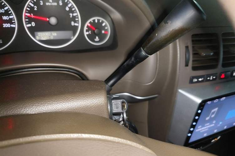 Used Buick GL8 2014 2.4L Classic Edition Gear Lever