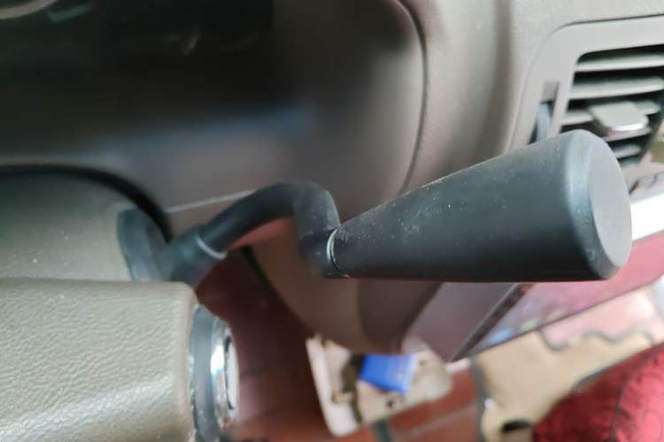 Used Buick GL8 2014 2.4L Classic Edition Gear Lever