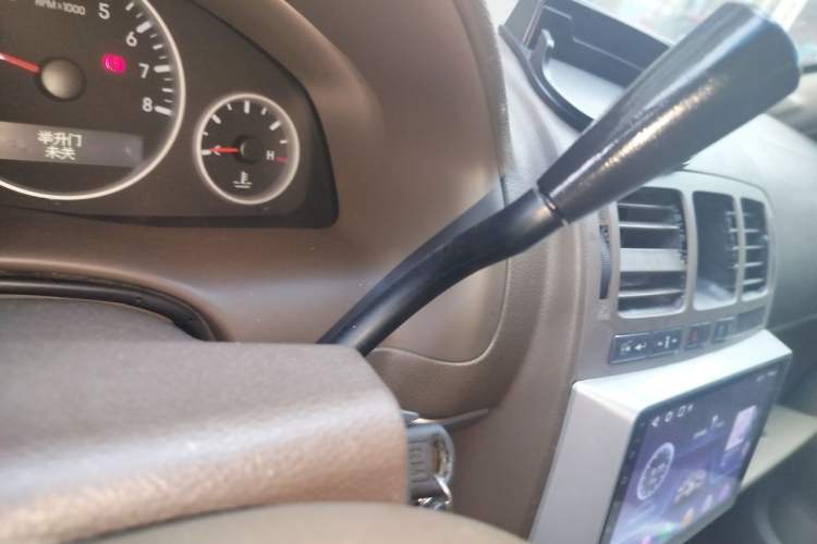 Used Buick GL8 2014 2.4L Classic Edition Gear Lever