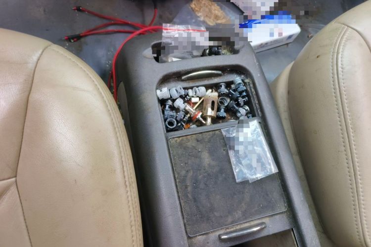 Used Buick GL8 2014 2.4L Executive Edition Gear Lever