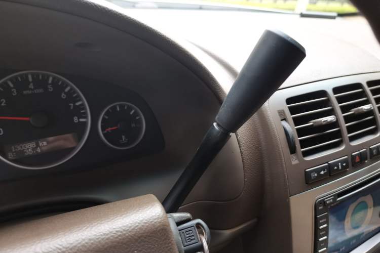 Used Buick GL8 2014 2.4L Classic Edition Gear Lever