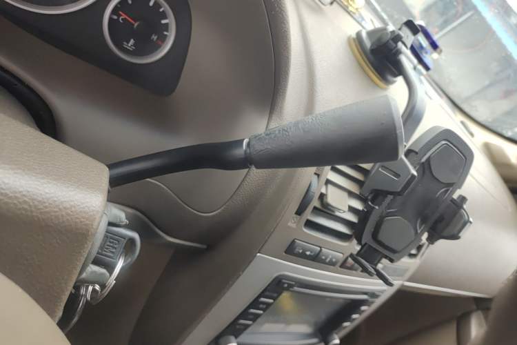 Used Buick GL8 2014 2.4L Classic Edition Gear Lever