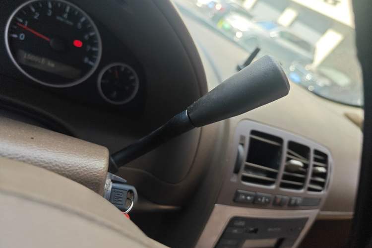 Used Buick GL8 2014 2.4L Classic Edition Gear Lever
