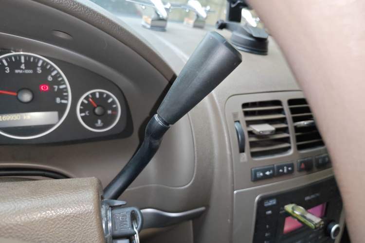 Used Buick GL8 2014 2.4L Classic Edition Gear Lever