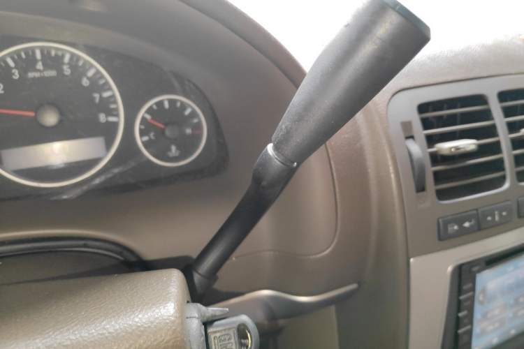 Used Buick GL8 2014 2.4L Classic Edition Gear Lever