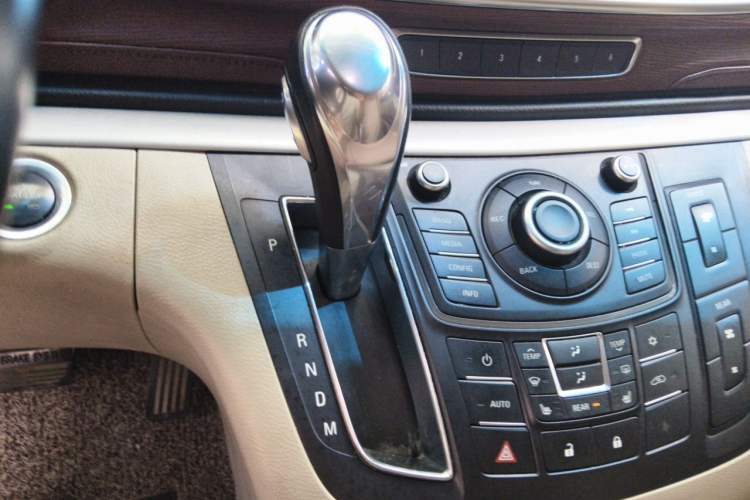 Used Buick GL8 2014 3.0L GT Luxury Business Haoya Edition Gear Lever