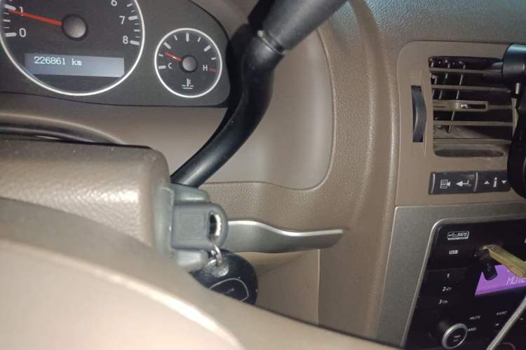 Used Buick GL8 2014 2.4L Classic Edition Gear Lever