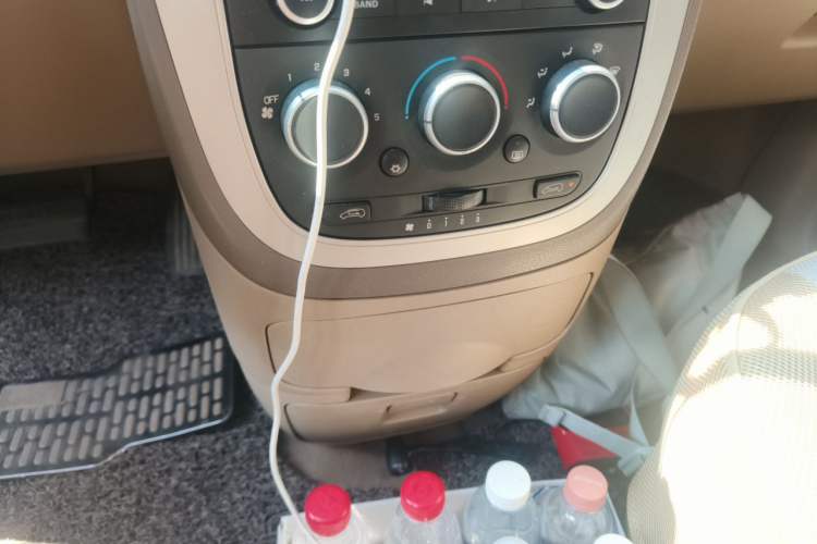 Used Buick GL8 2014 2.4L Classic Edition Gear Lever