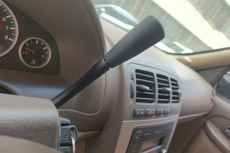 Used Buick GL8 2014 2.4L Comfort Edition Gear Lever