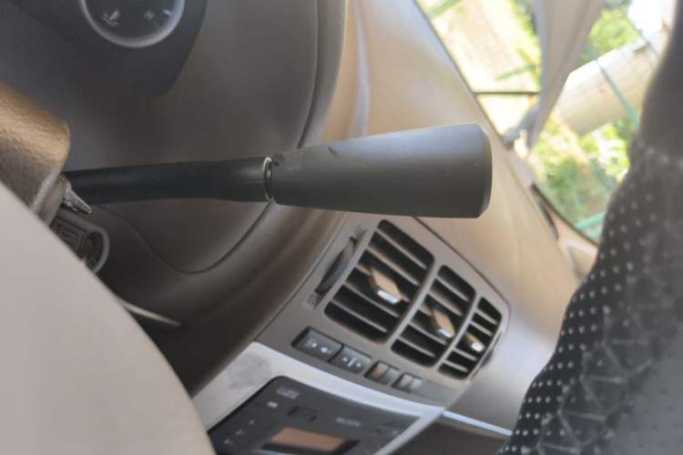 Used Buick GL8 2014 2.4L Classic Edition Gear Lever