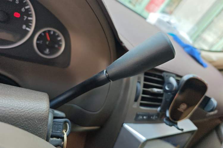 Used Buick GL8 2014 2.4L Classic Edition Gear Lever