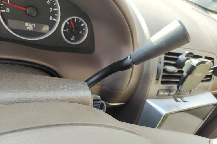 Used Buick GL8 2014 2.4L Classic Edition Gear Lever