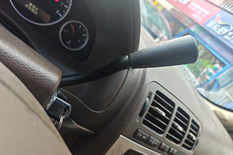 Used Buick GL8 2014 2.4L Comfort Edition Gear Lever