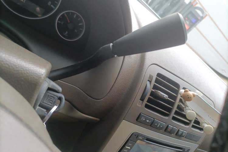 Used Buick GL8 2014 2.4L Classic Edition Gear Lever