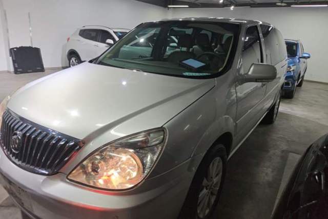 Ojetý Buick GL8 2014 2.4L Classic Edition