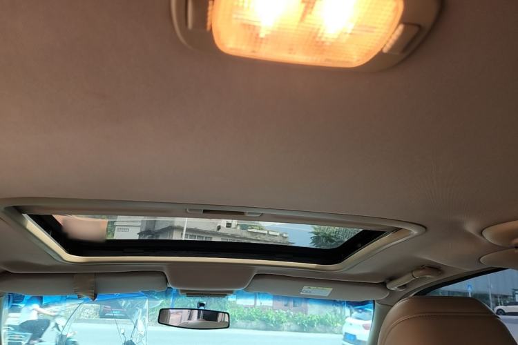 Used Buick GL8 2014 2.4L Executive Edition Headliner