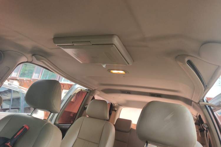 Used Buick GL8 2014 2.4L Classic Edition Headliner