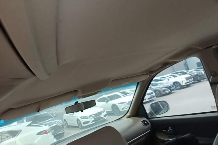 Used Buick GL8 2014 2.4L Classic Edition Headliner
