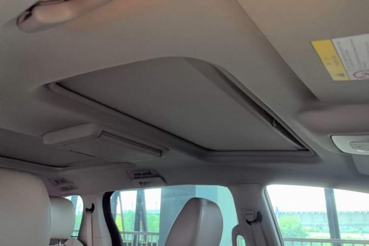 Used Buick GL8 2014 3.0L XT Luxury Business Flagship Edition Headliner