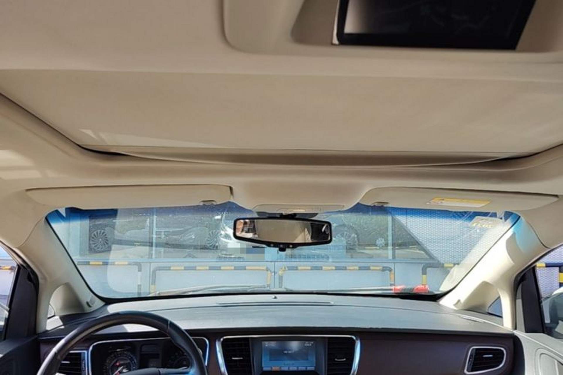 Used Buick GL8 2014 2.4L LT Luxury Business Executive Edition Headliner