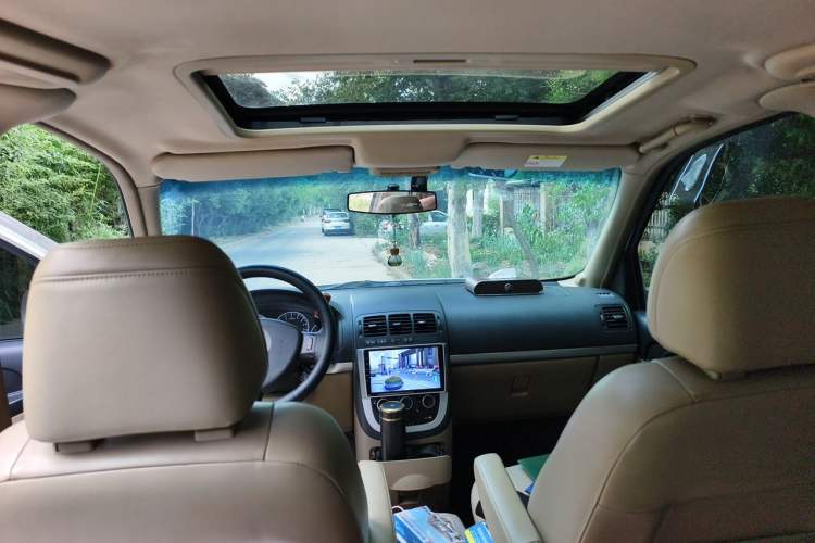 Used Buick GL8 2014 2.4L Executive Edition Headliner
