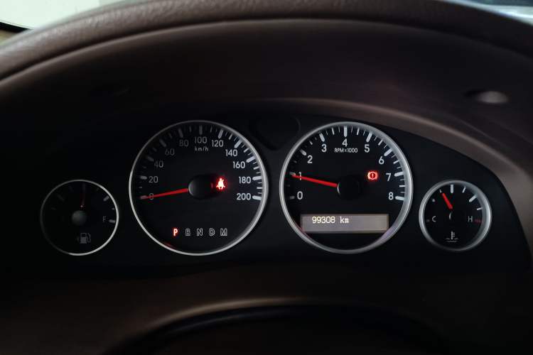 Used Buick GL8 2014 2.4L Classic Edition Instrument Cluster