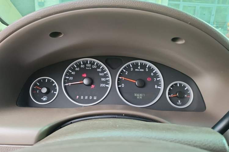 Used Buick GL8 2014 2.4L Classic Edition Instrument Cluster
