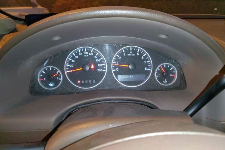 Used Buick GL8 2014 2.4L Classic Edition Instrument Cluster