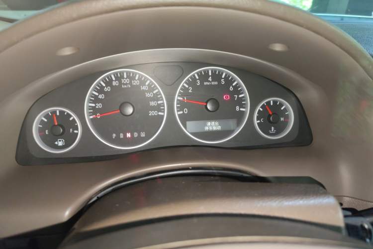 Used Buick GL8 2014 2.4L Classic Edition Instrument Cluster