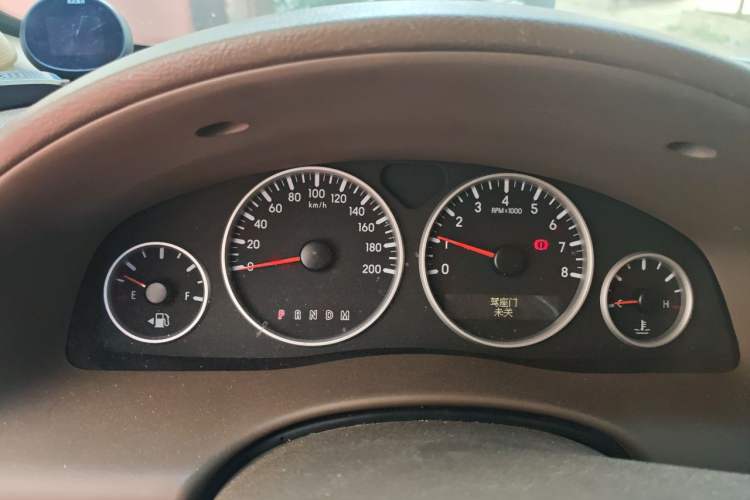 Used Buick GL8 2014 2.4L Classic Edition Instrument Cluster