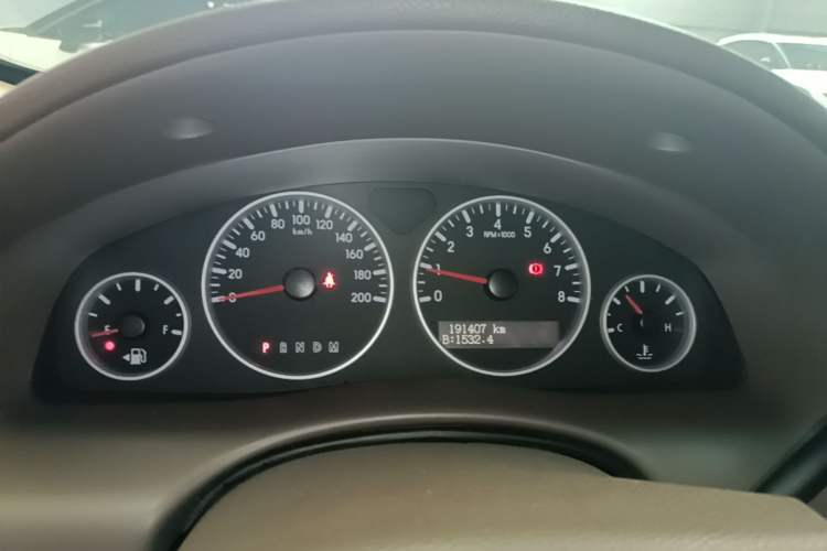 Used Buick GL8 2014 2.4L Classic Edition Instrument Cluster